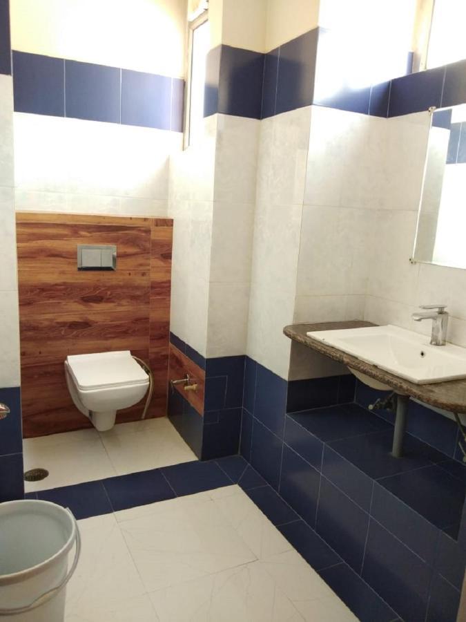 Hotel Samrat Rajasthan Hanumangarh Bagian luar foto