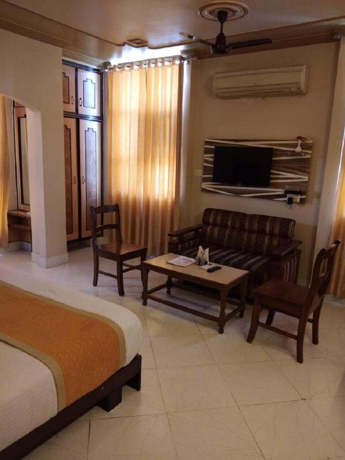 Hotel Samrat Rajasthan Hanumangarh Bagian luar foto